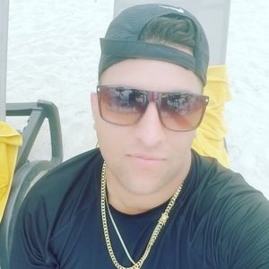 Meet your Posher, Adrian